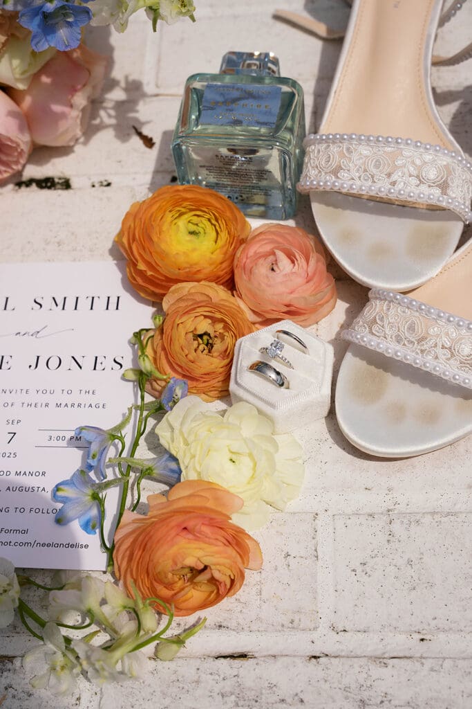 stunning closeup shot of the wedding rings