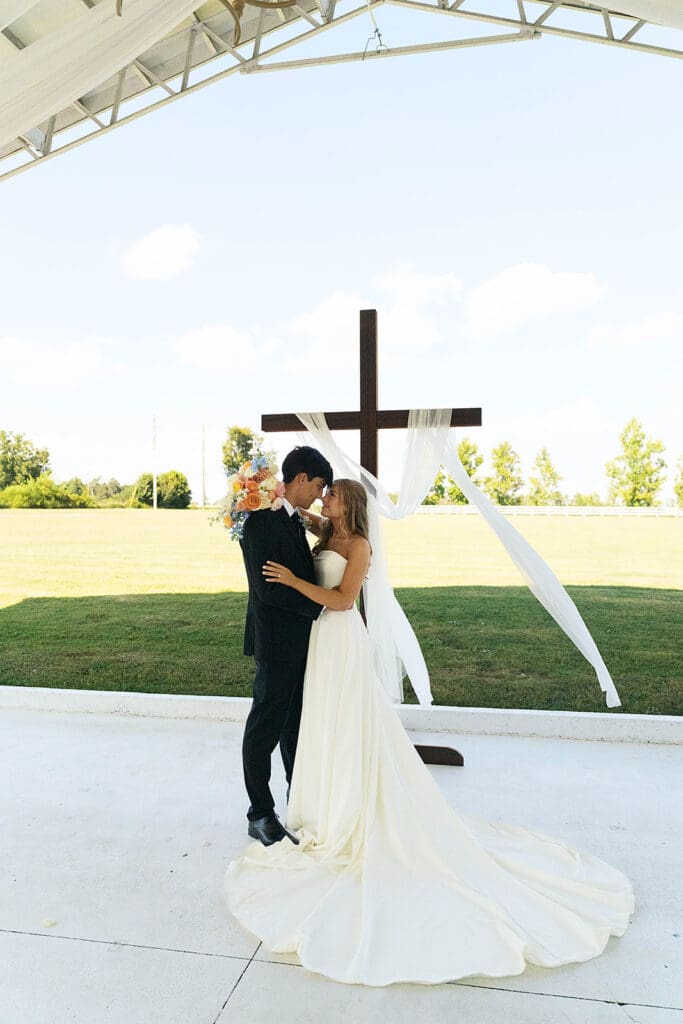 golden hour bridal portraits