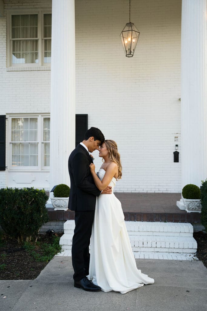 Elise & Neel’s Classic and Heartfelt Gracewood Manor Wedding Day