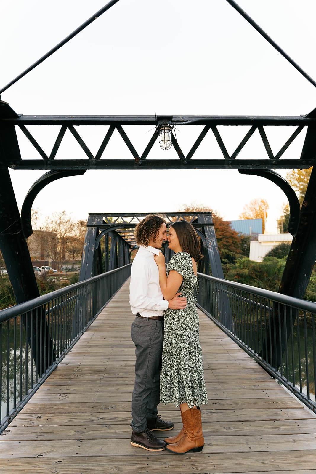 Fun Engagement Session Ideas: Turning Your Photoshoot Into the Best Date You’ve Ever Had