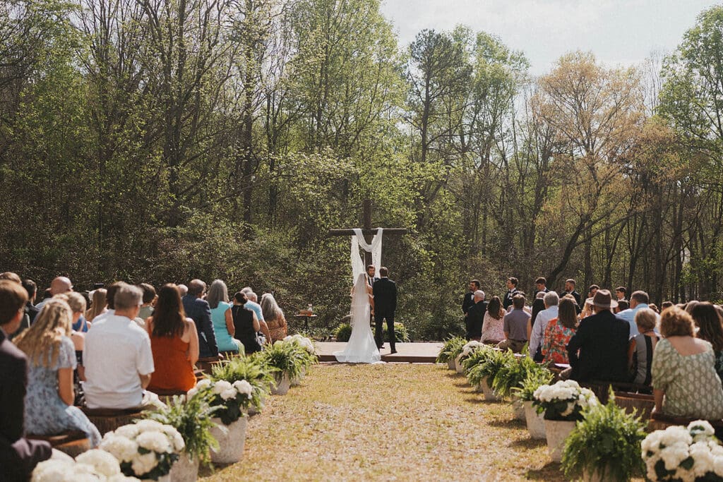 Do I Need a Wedding Coordinator? Here’s What Your Photographer Can (and Can’t) Do