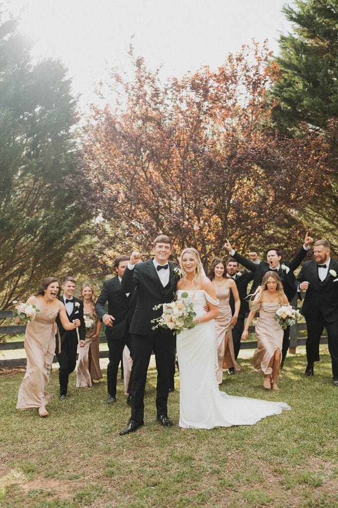 Do I Need a Wedding Coordinator? Here’s What Your Photographer Can (and Can’t) Do