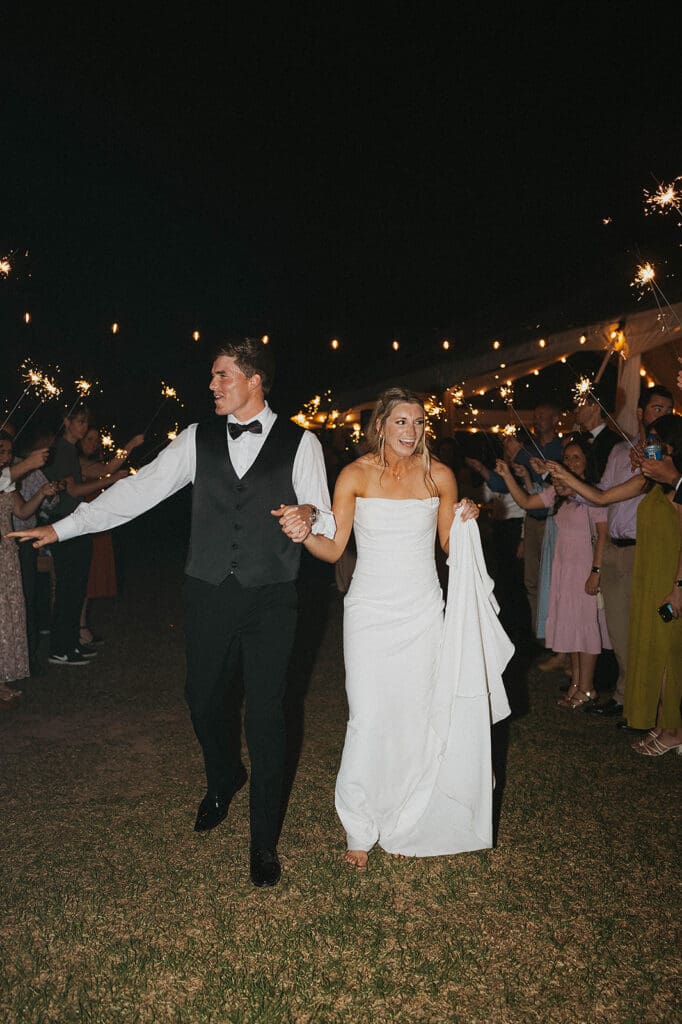 Do I Need a Wedding Coordinator? Here’s What Your Photographer Can (and Can’t) Do