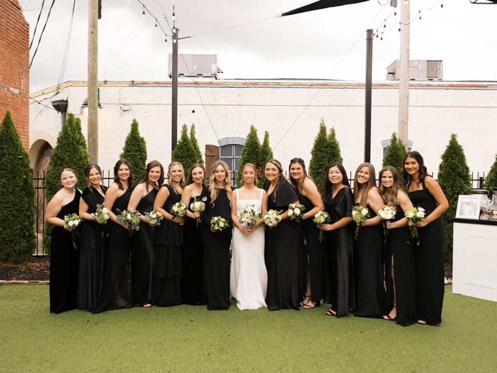 Wedding Family Photo List: When It’s Helpful (and When It’s Not)